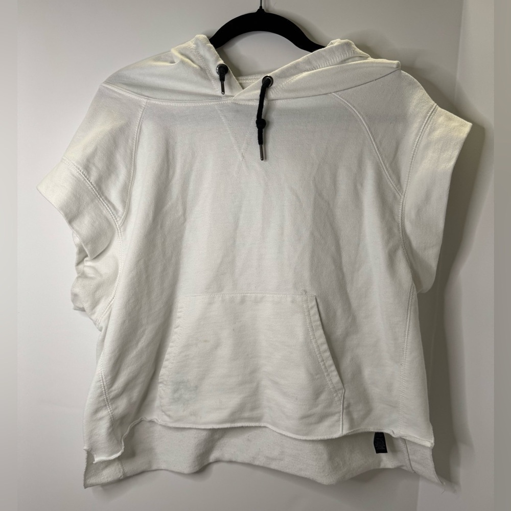 SAM EDELMAN  work out hoodie short sleeve XL